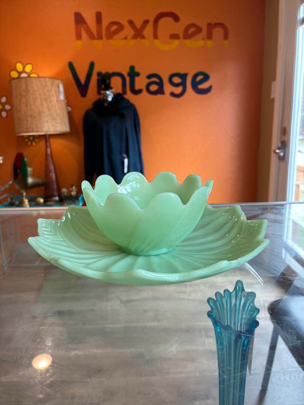 Fire-King Vintage Jadeite Lotus Flower 2 Pc Bowl & Leaf Plate Set